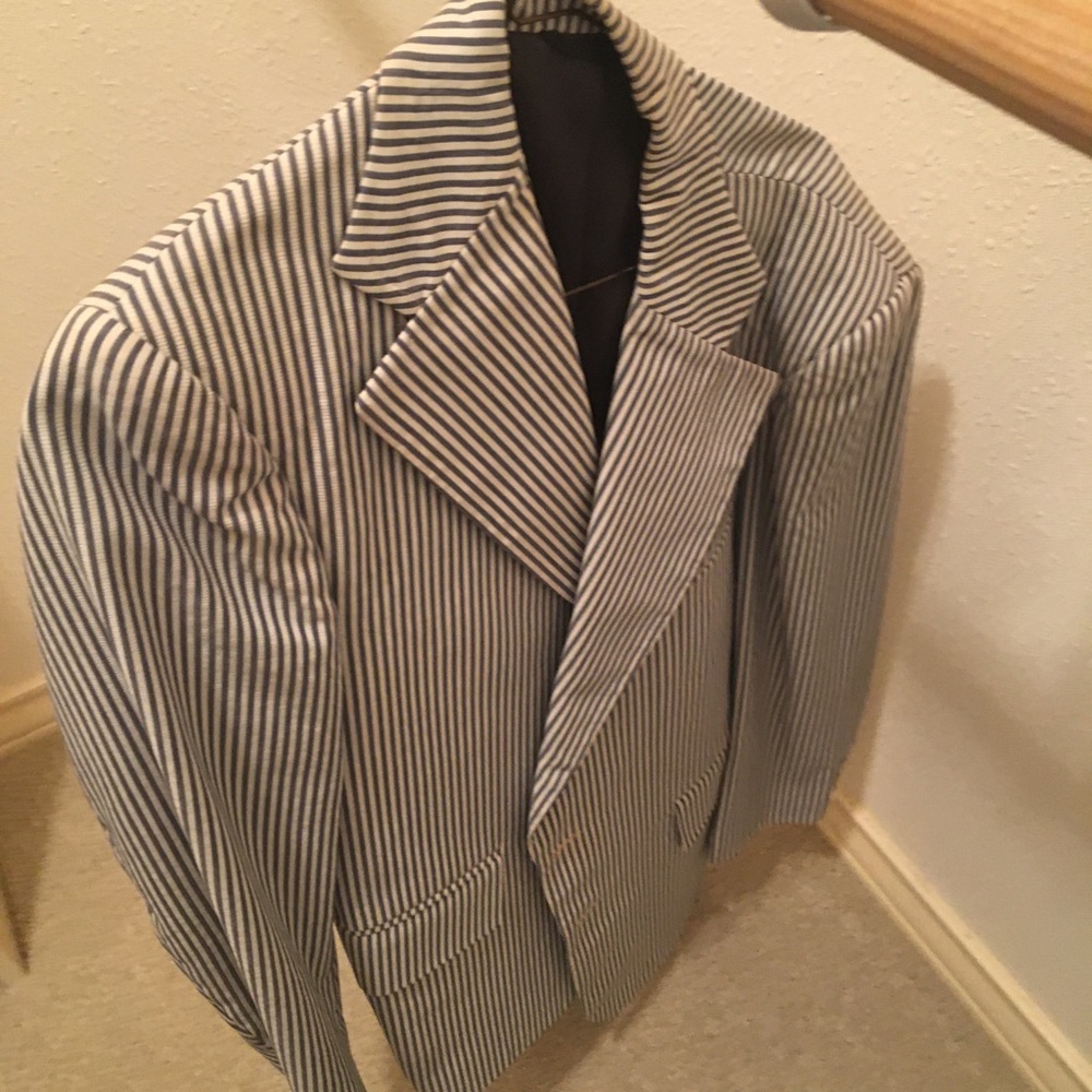Strip suit
